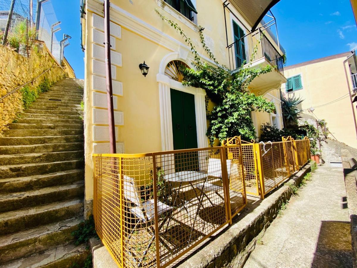 Al Castello Lejlighed Riomaggiore Eksteriør billede